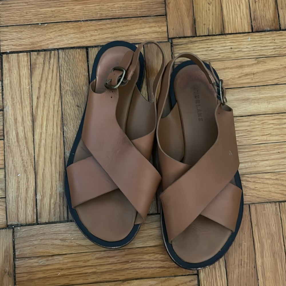 Everlane city crossover sandal